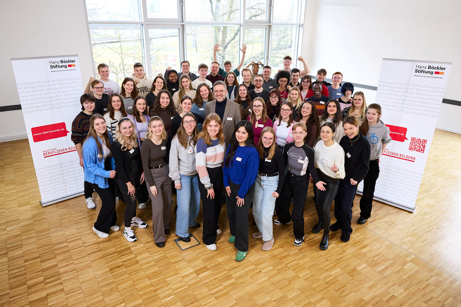 Gruppenbild der Stipendiat*innen